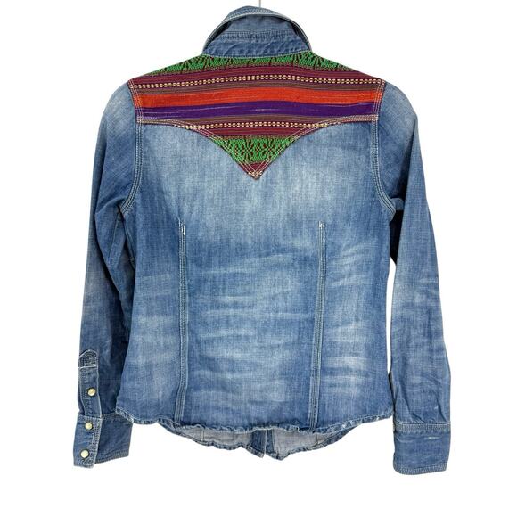 Mono b Southwestern Pearl snap Denim Shirt Colorful woven Accents Wom size small - Picture 10 of 12
